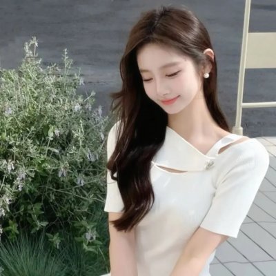 榆木湖边的房子